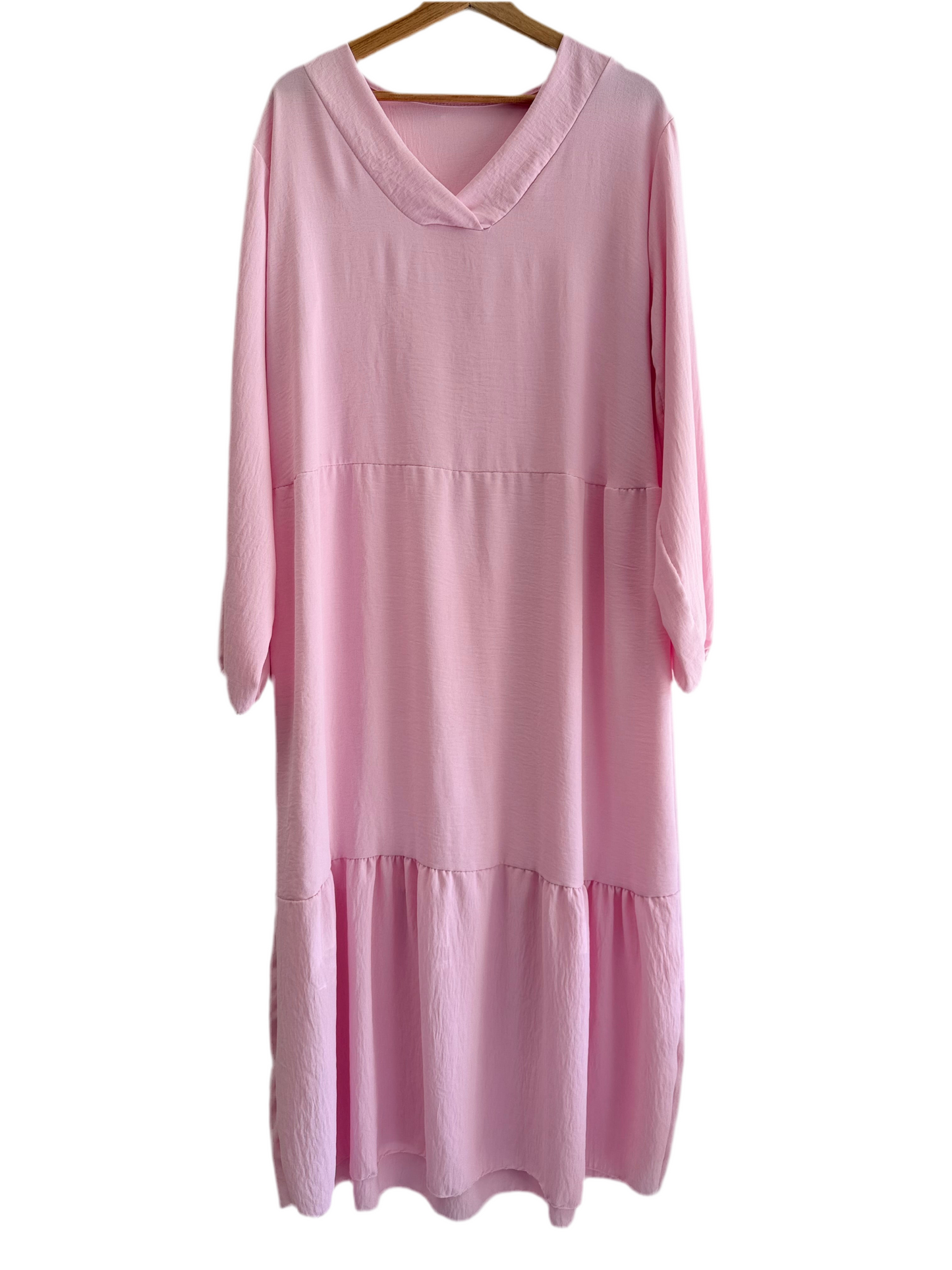 Amira – das leichte V-Kleid