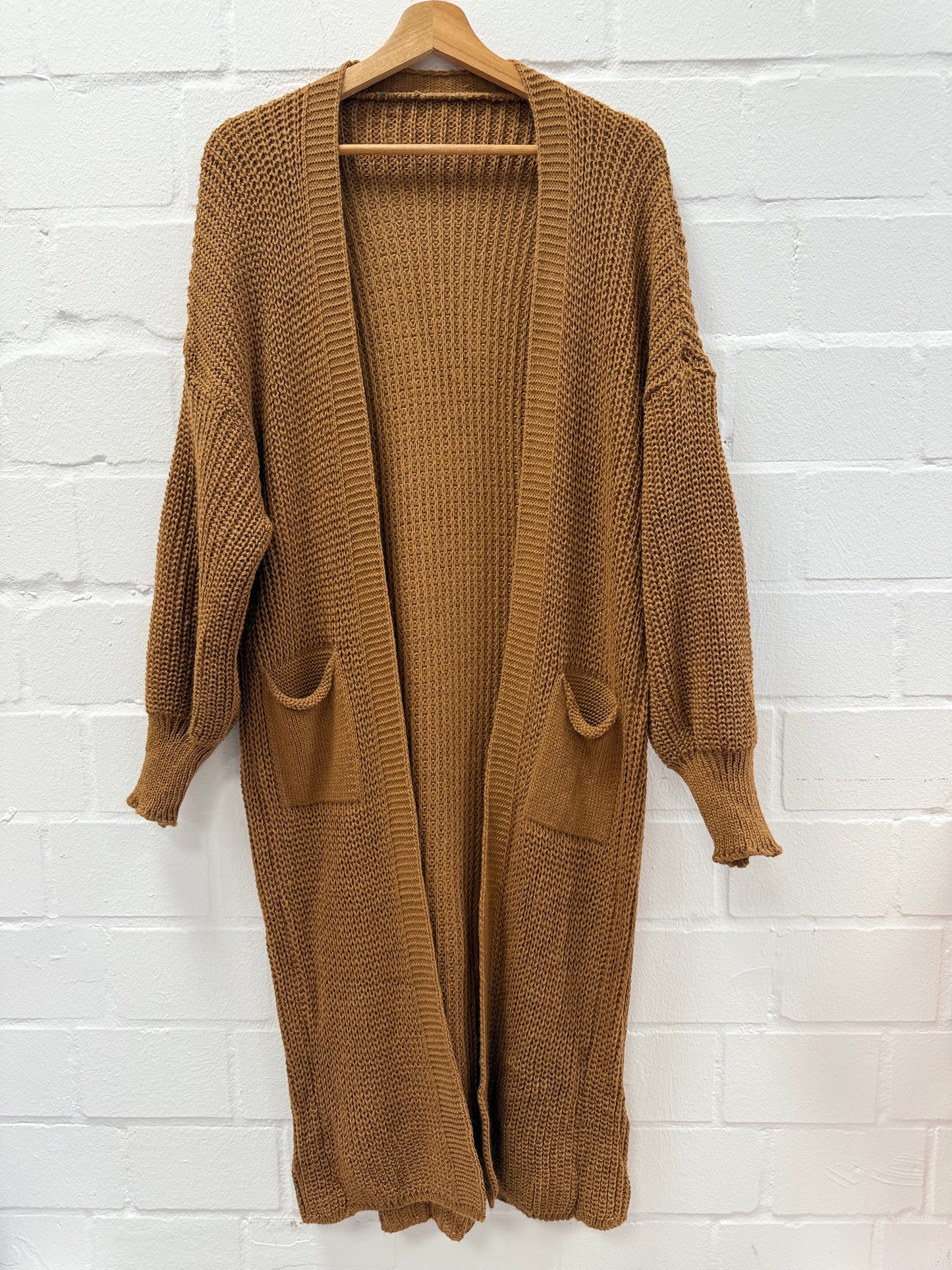 Cardigan Lina – Strickliebe in Oversize