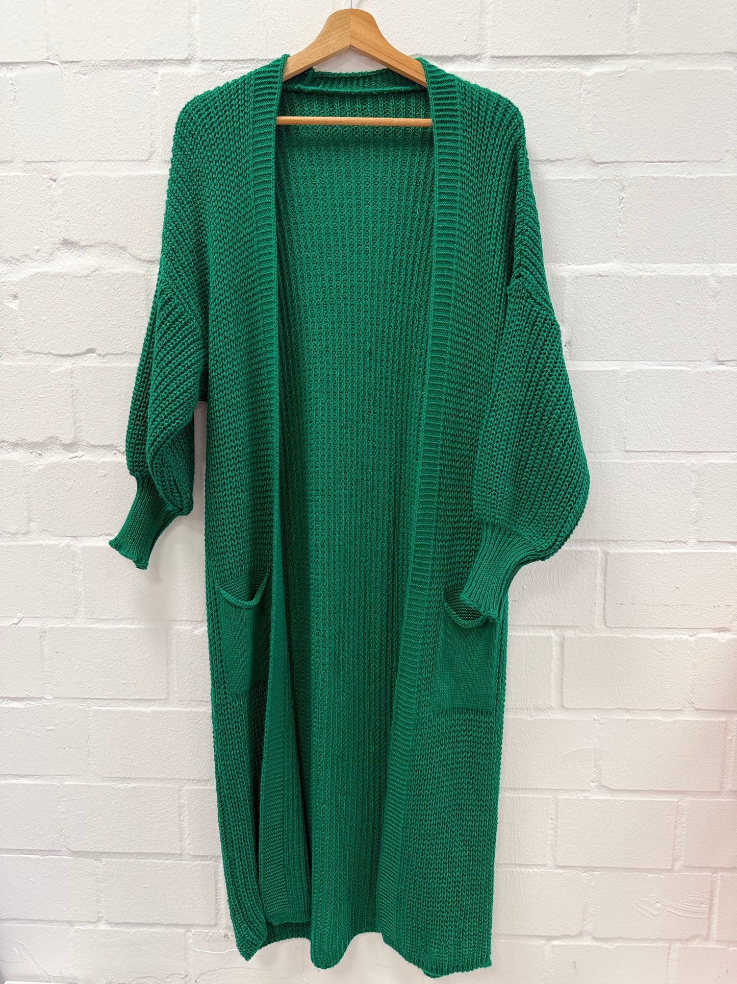 Cardigan Lina – Strickliebe in Oversize